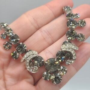 Vintage Weiss Rhinestone Necklace Smokey 16"